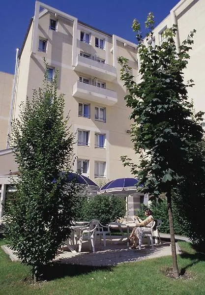 Citadines City Centre Grenoble 3*,